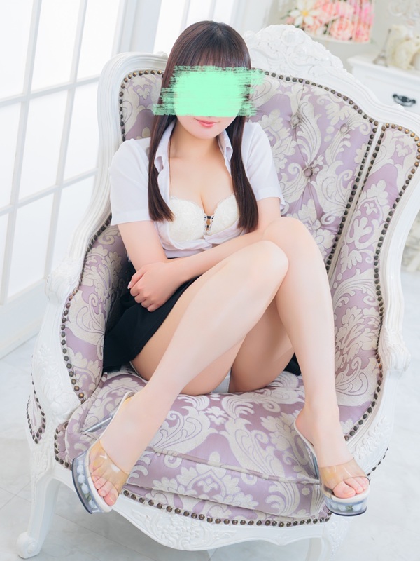 月ノ江　みお