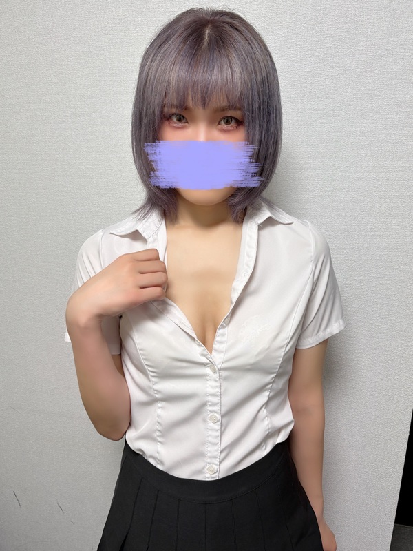 岩崎　しおん