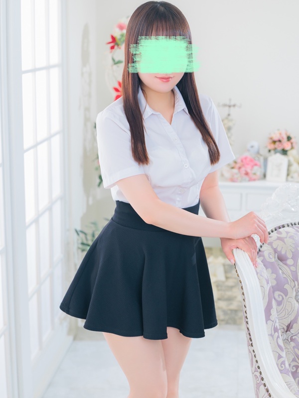 月ノ江　みお