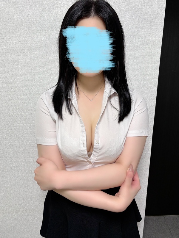小林　せいら